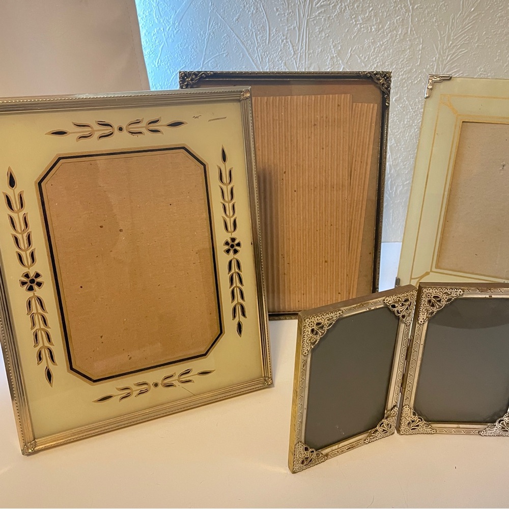 Vintage Picture Frames Lot of 5, Mixed Sizes, Table Top, with Glass - Picture 7 of 11